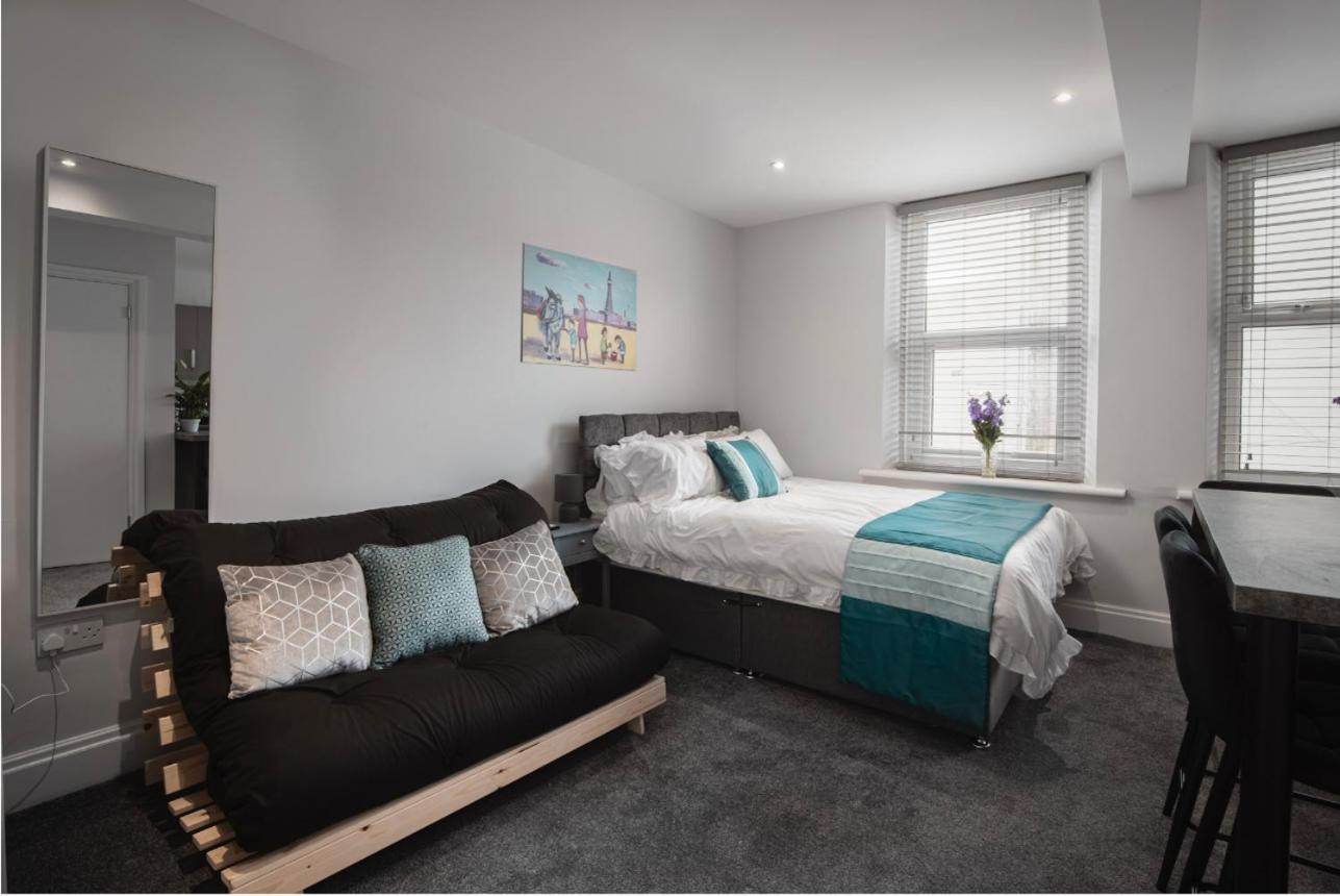 Blackpool Abode - Polaris Apartments Экстерьер фото